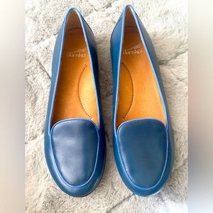 Dansko Work Flats Blue Size 38